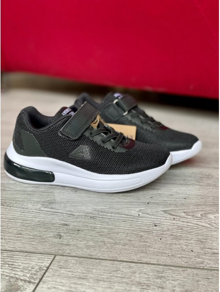 ДИТЯЧІ КРОСІВКИ AMERICAN CLUB BLACK FAA