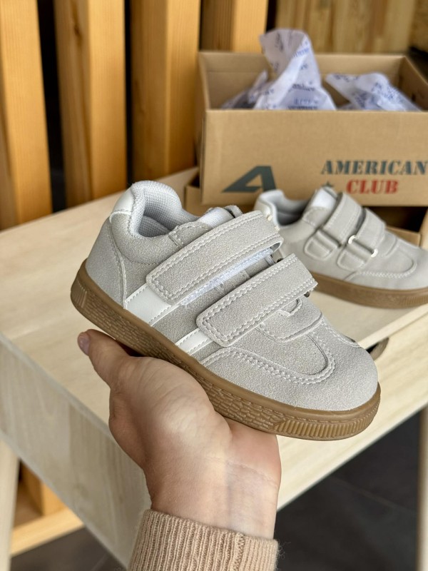 ДИТЯЧІ КРОСІВКИ AMERICAN CLUB 