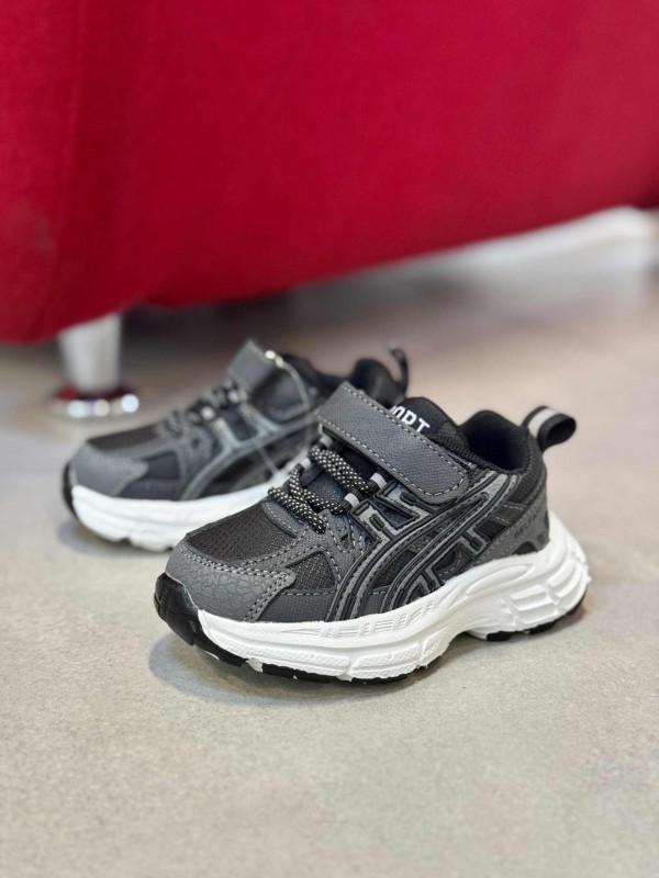 ДИТЯЧІ КРОСІВКИ BLACK EPPY