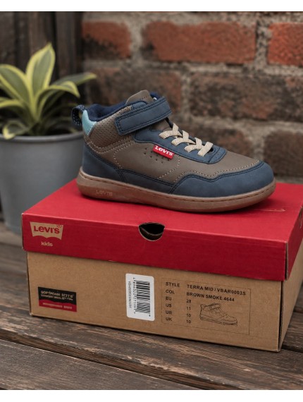 ДИТЯЧІ КРОСІВКИ LEVI'S BAREFOOT ВИСОКІ ДЛЯ ХЛОПЧИКА ДИТЯЧІ КРОСІВКИ LEVI'S BAREFOOT ВИСОКІ ДЛЯ ХЛОПЧИКА