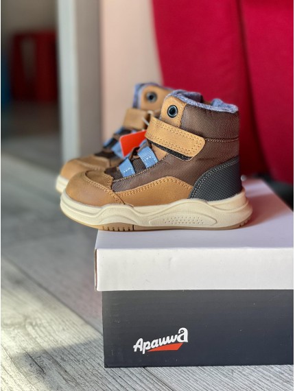 ДИТЯЧІ ЧЕРЕВИКИ APAWWA BROWN VETI