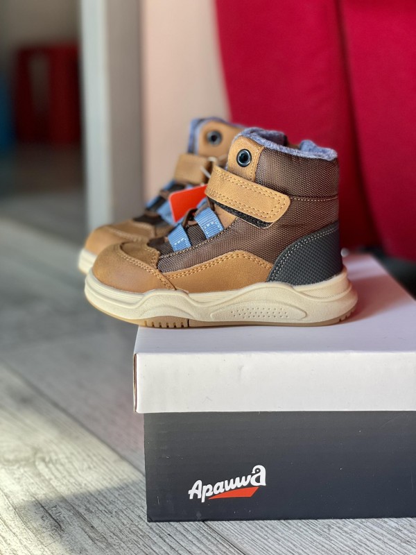 ДИТЯЧІ ЧЕРЕВИКИ APAWWA BROWN VETI