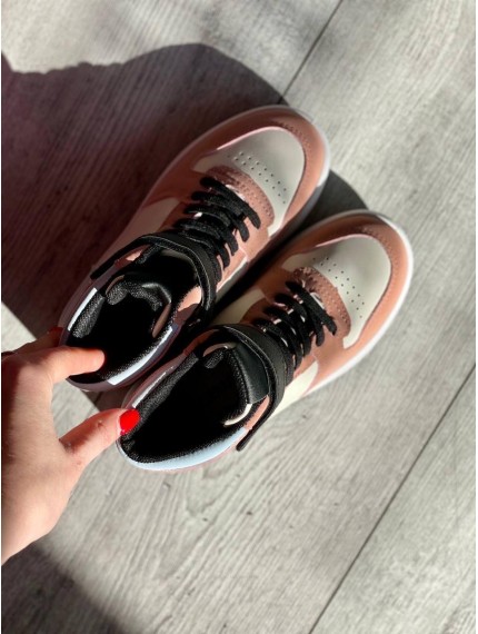 ДИТЯЧІ ХАЙТОПИ GIRNA BEIGE IVE ДИТЯЧІ ХАЙТОПИ GIRNA BEIGE IVE