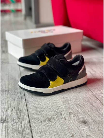 ДИТЯЧІ КРОСІВКИ З НАТУРАЛЬНОЇ ШКІРИ MALVY RONALD