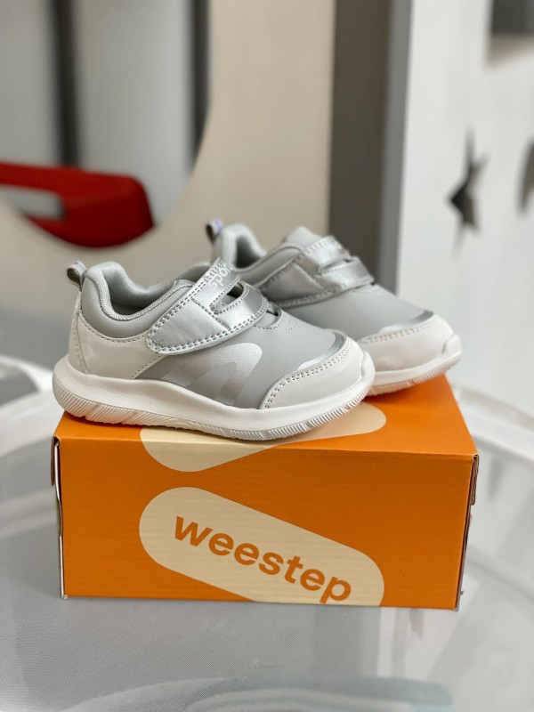 ДИТЯЧІ КРОСІВКИ WEESTEP MAURELL