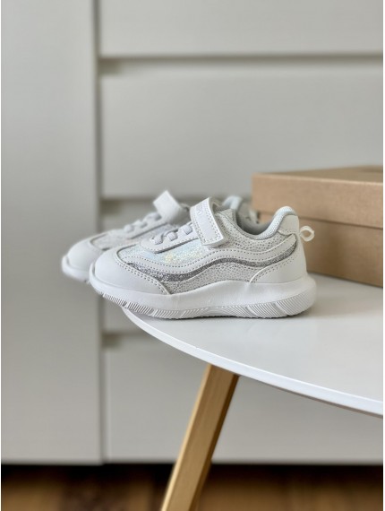 ДИТЯЧІ КРОСІВКИ WEESTEP OSKARIO